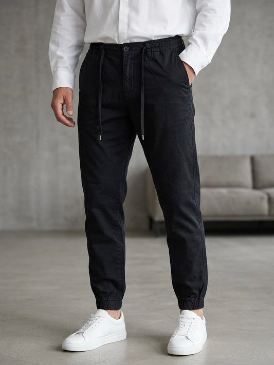 Hümra Siyah Lastikli Paça Jogger Pantolon