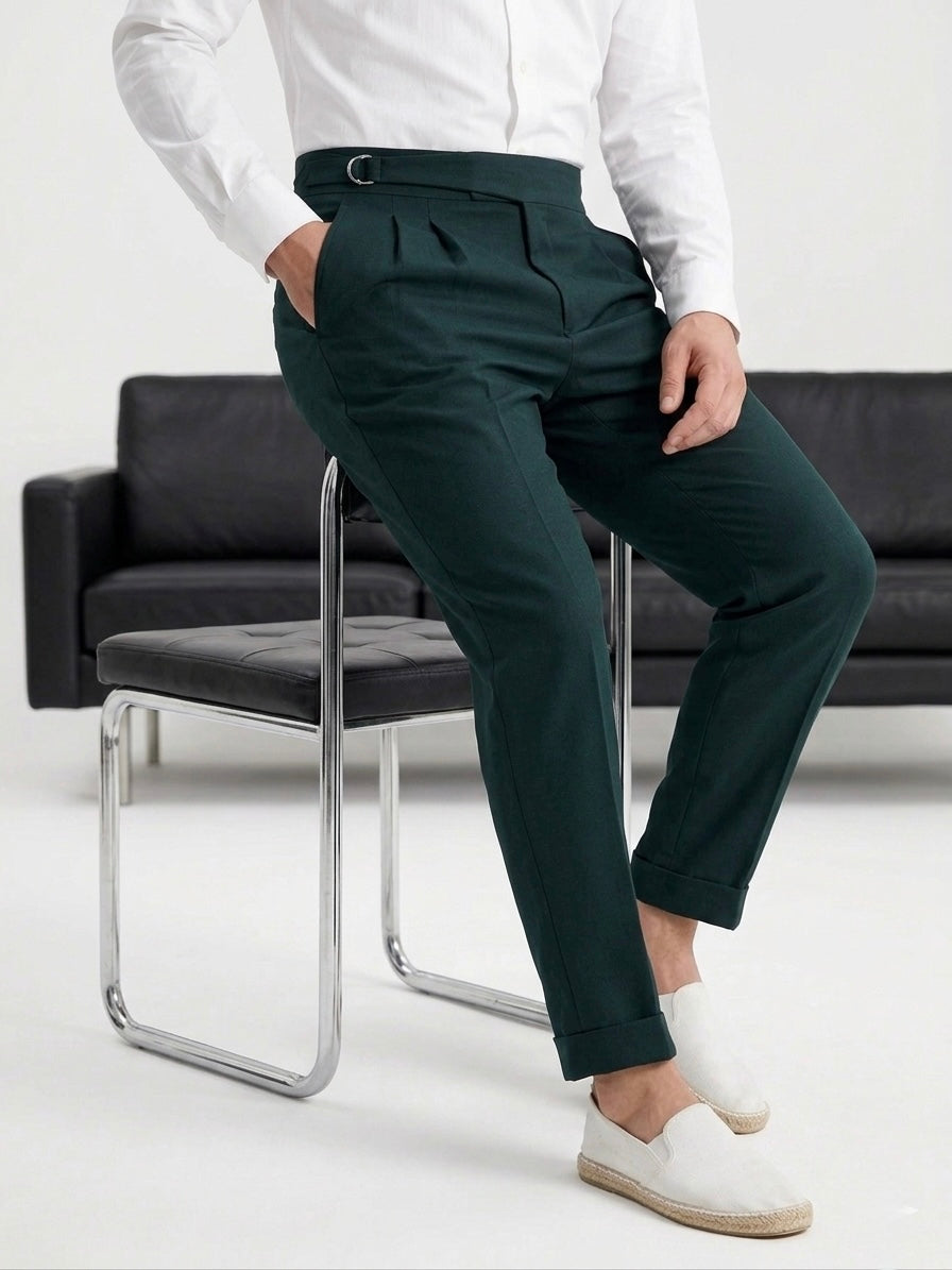 Hümra Siyah Çift Pileli Ayarlanabilir Tokalı Kumaş Pantolon